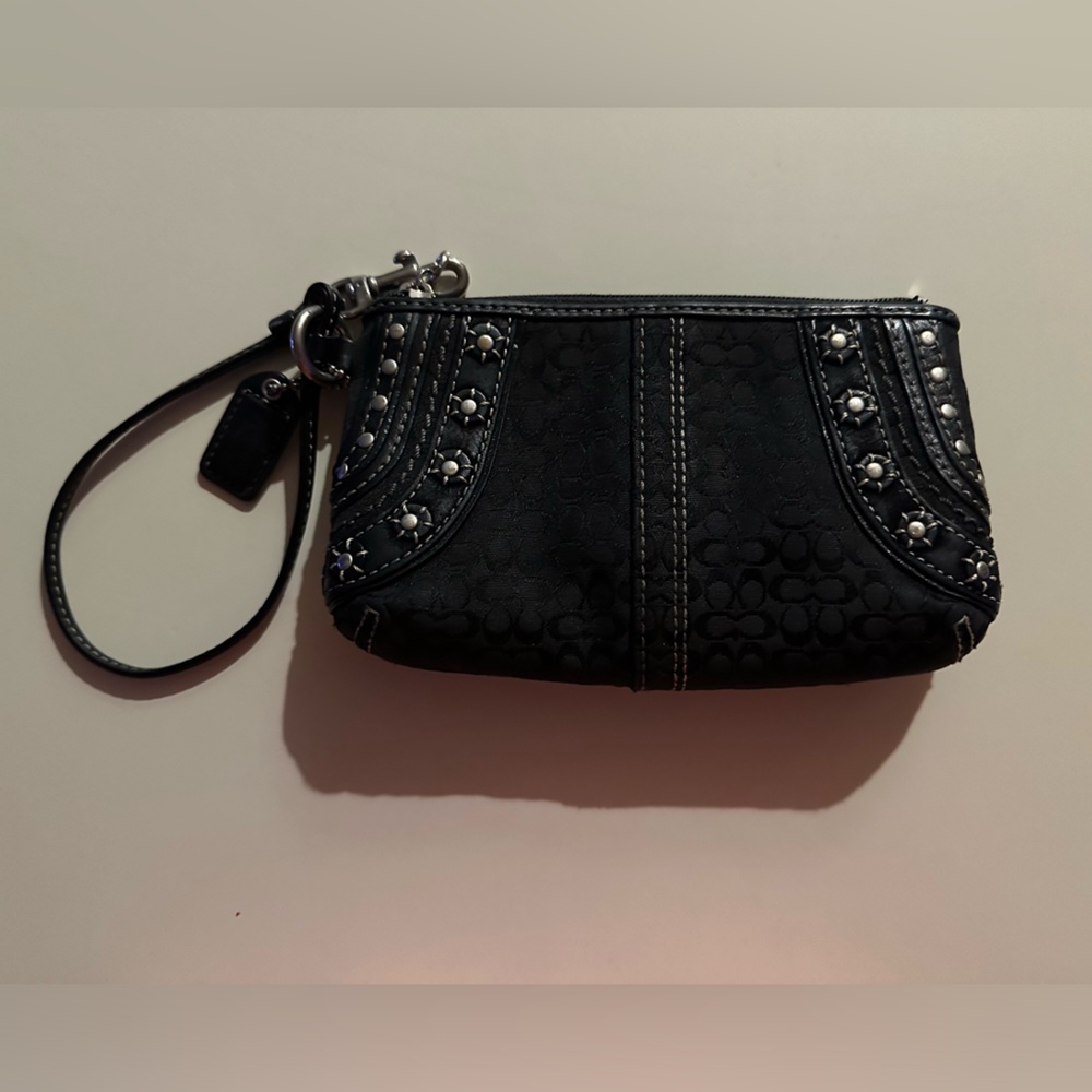 Coach Signature C Black Canvas Studded Stitched Flowers Zipper Wristlet Wallet